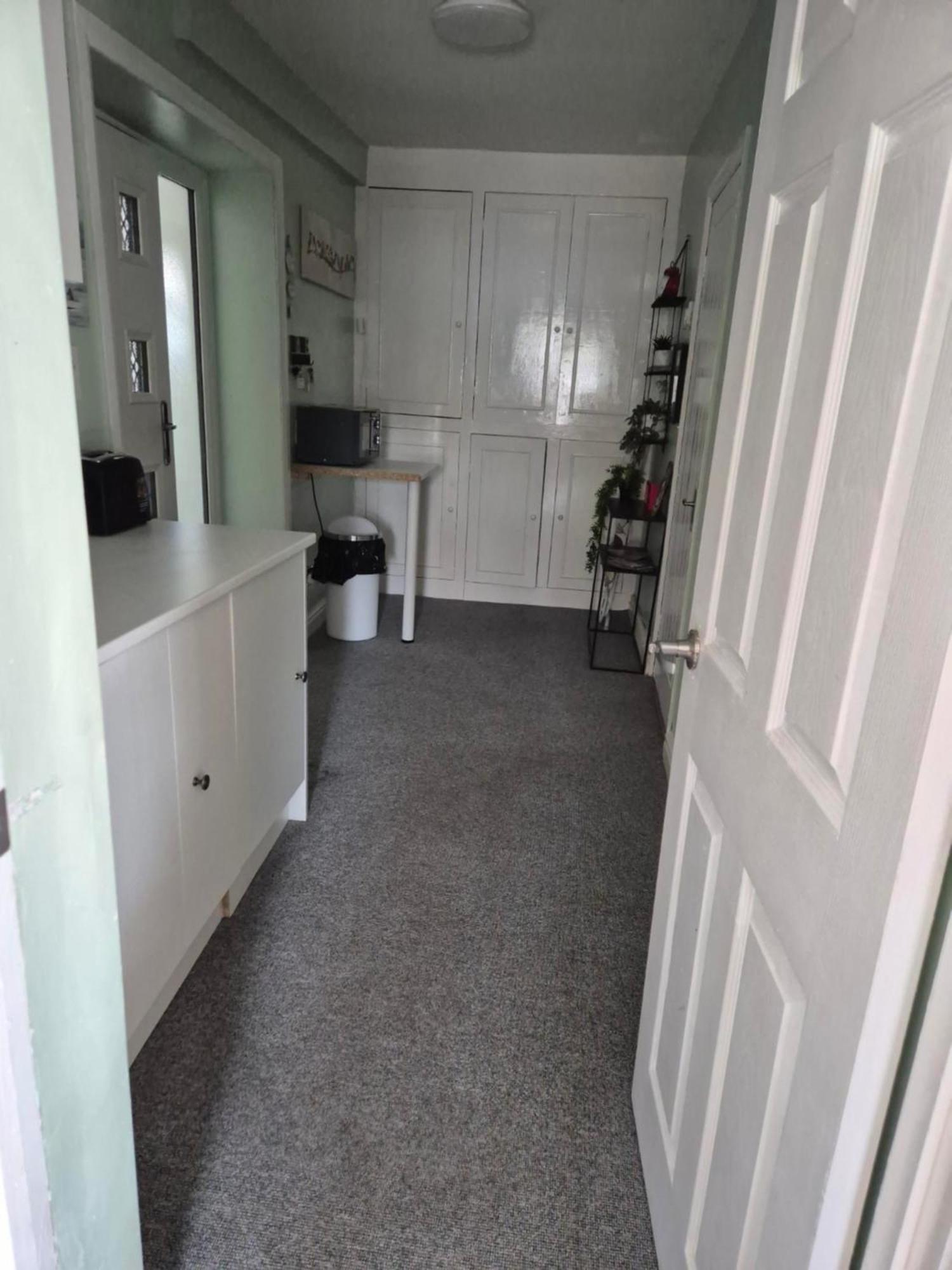 Accomadation Wrexham Exterior foto
